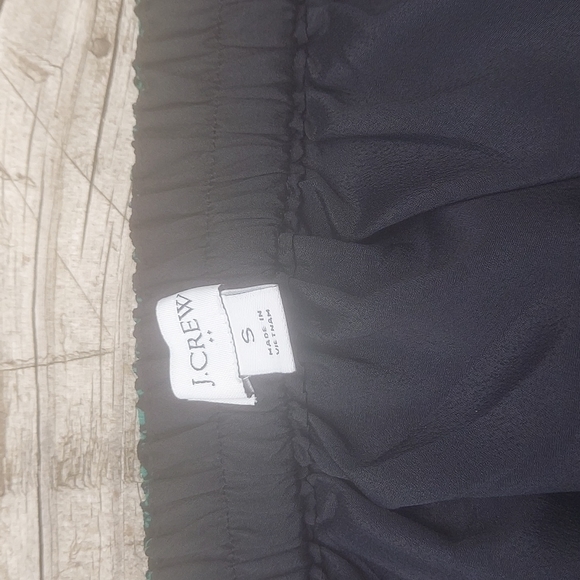 J. Crew Green Flower pattern Mini Skirt - Picture 3 of 4